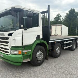 2014 Scania P410 8x2 Flatbed