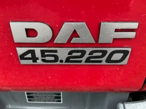 2013 DAF LF 45-220 18ft Flatbed crane