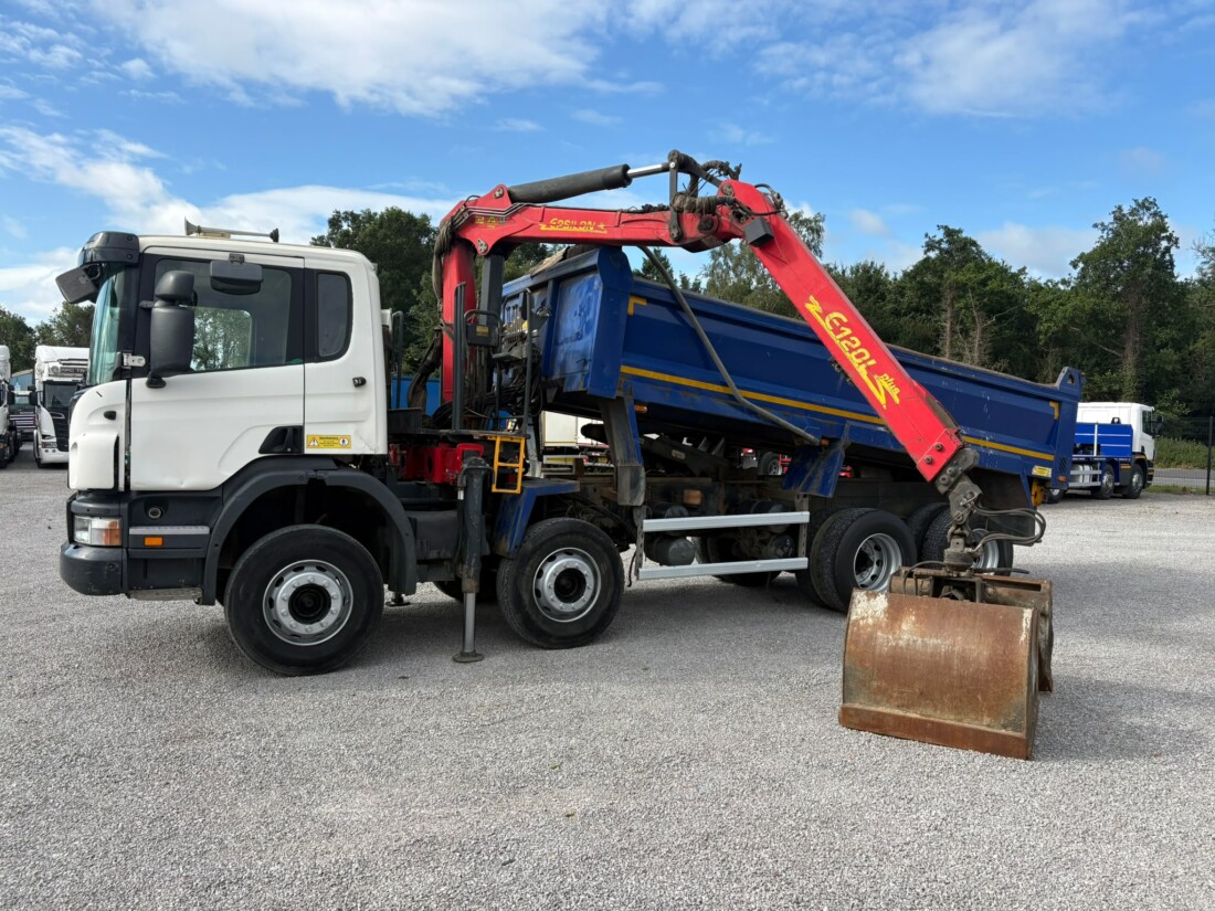 2008 Scania P340 8x4 Tipper Grab - Image 3