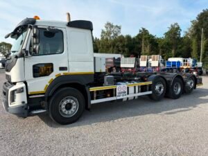 2019 Volvo FM Sleeper Cab