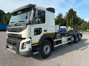 2019 Volvo FM Sleeper Cab