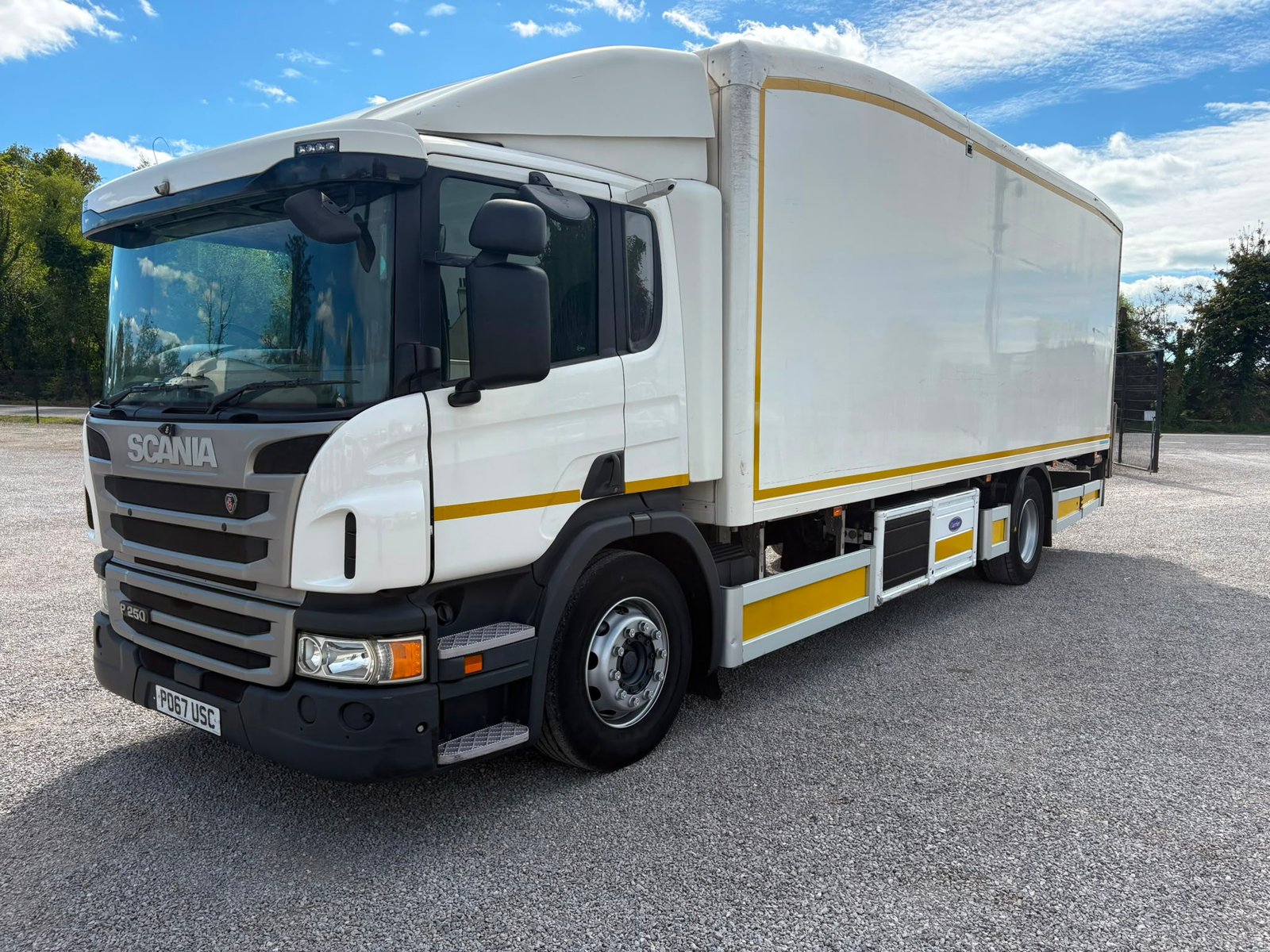 2017 Scania P250