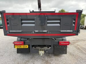 2019 DAF LF 230